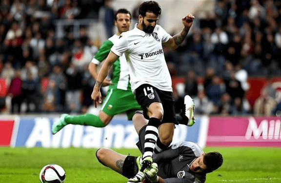 爱游戏电竞 -皇家马德里发布备战花絮；今晚战术微调；葡超任务艰巨；赛季目标并未改变(马克龙对华态度大转变)