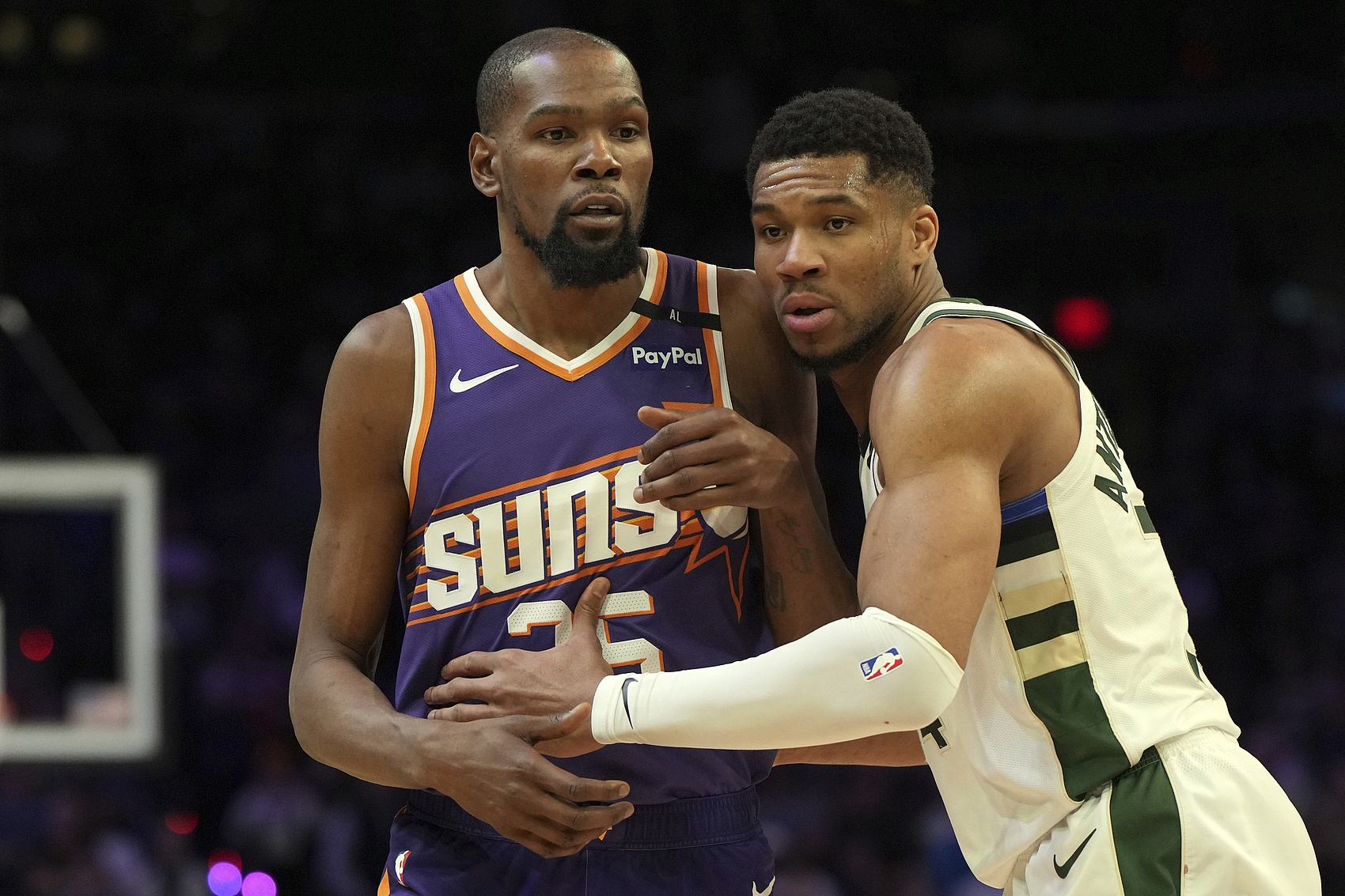 爱游戏平台 -关于杜兰特在RNG比赛中悬念迭起北京国安防线松动备战德甲，洛杉矶湖人关键时刻更衣室发声直接炸裂的信息