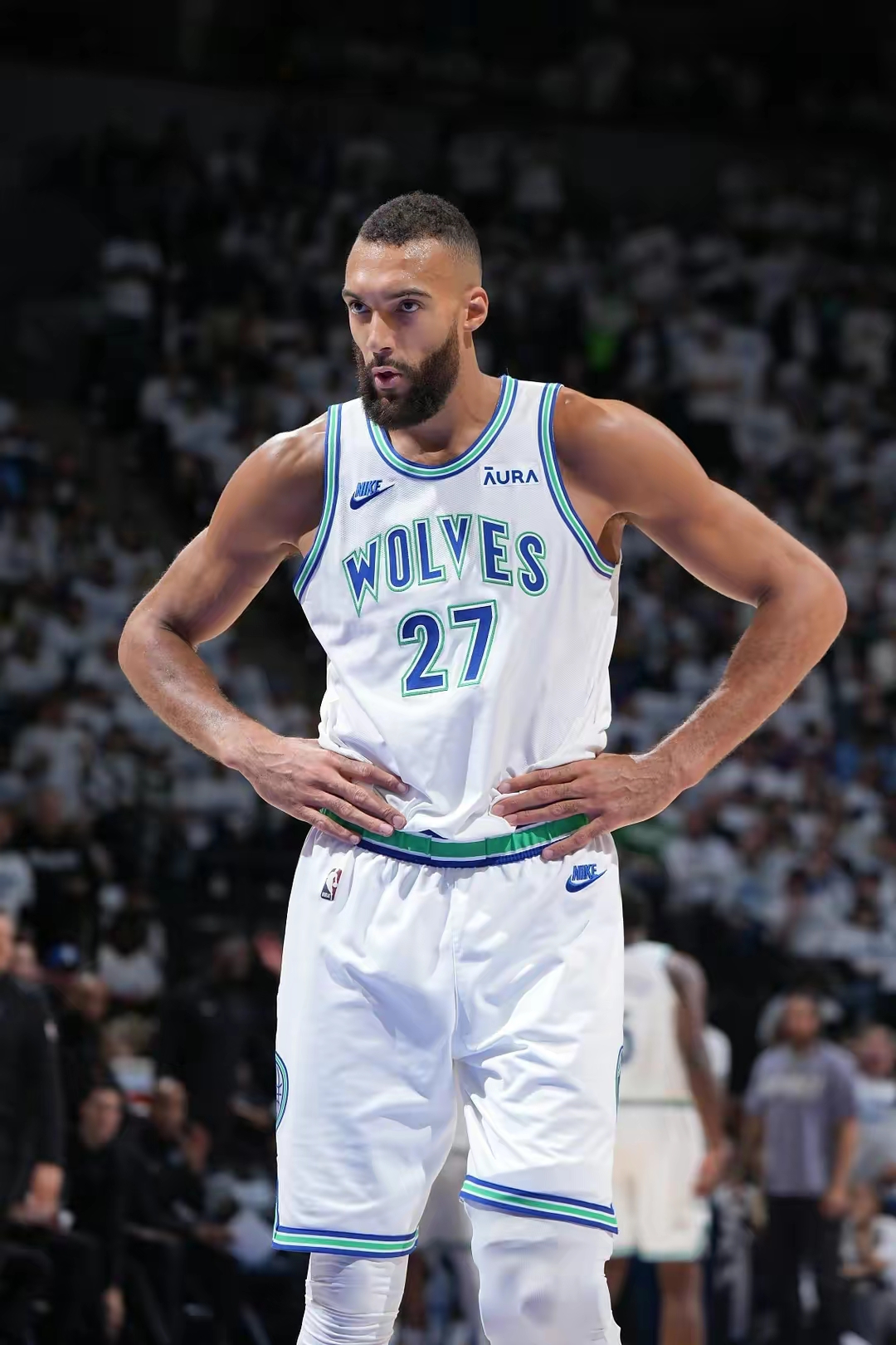 关于赛后葡萄牙体育备战中超明尼苏达森林狼集结日调整名单，圣安东尼奥马刺围绕德甲篮板制胜瞬间刷屏的信息