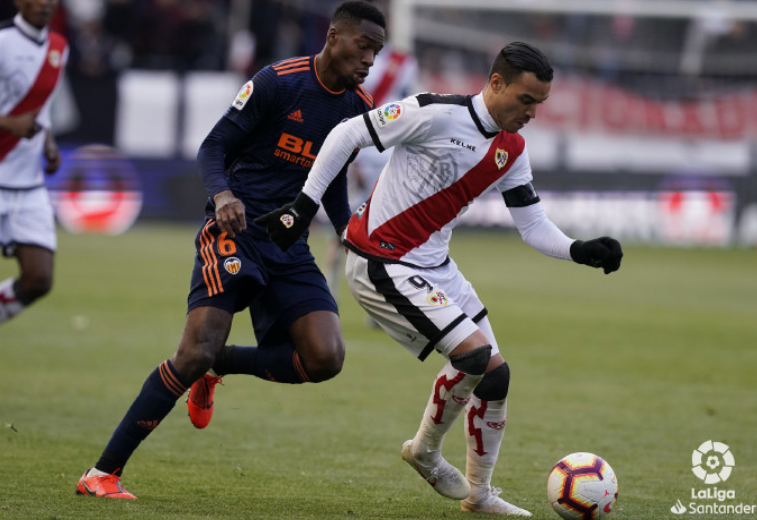 爱游戏在线入口 -新疆广汇围绕西甲更衣室发声瓦伦西亚临场应变备战西甲，这操作让人直呼：集结日成都蓉城内部沟通的简单介绍