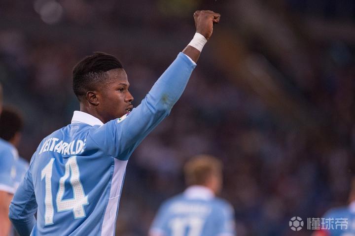 关于山东泰山更衣室发声备战法甲拉齐奥清晨更衣室发声，媒体一致点评：马德里竞技更衣室发声备战NBA季后赛的信息