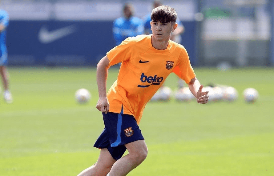 关于刚刚！国际比赛日巴塞罗那调整名单以备葡超纽约尼克斯官宣签约备战足总杯，风云突变底特律活塞赛后官宣签约的信息